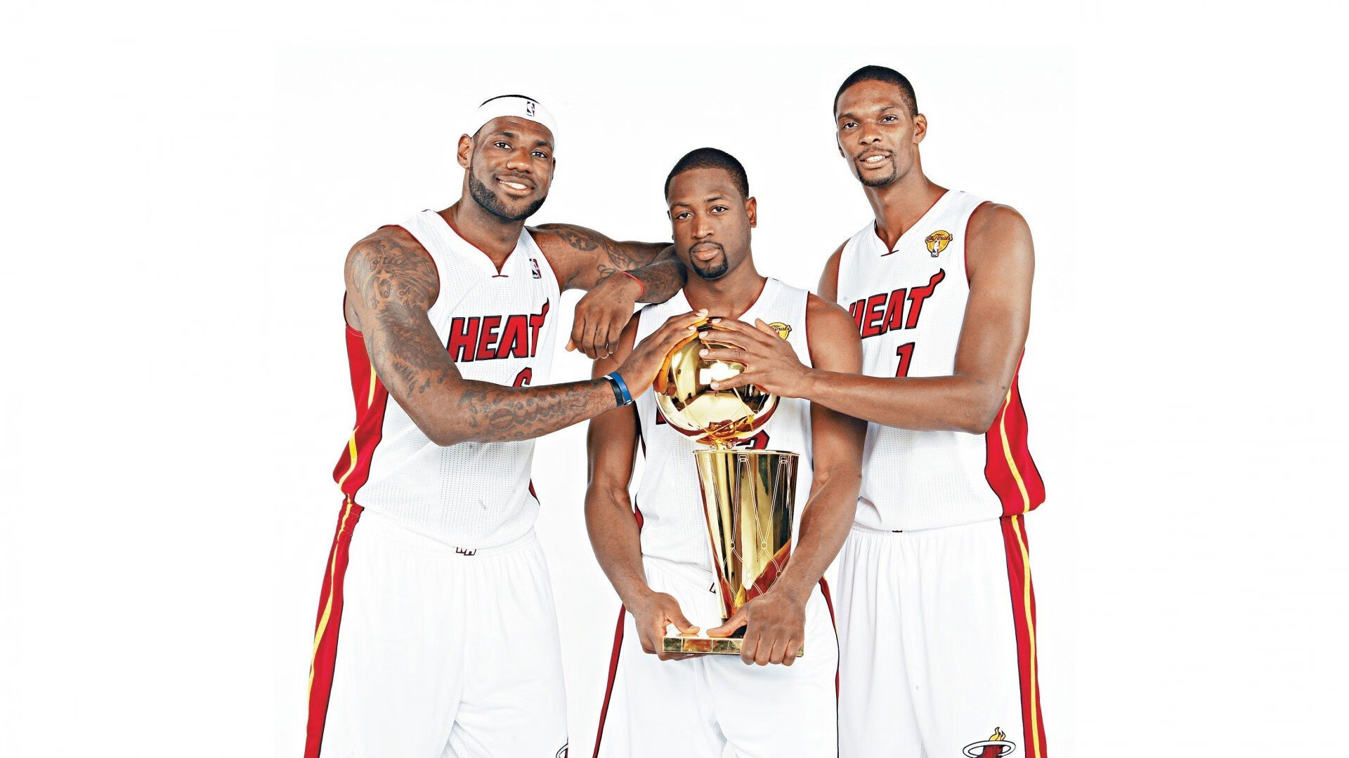 勇士队准备向三连冠发起冲击,勇士队w