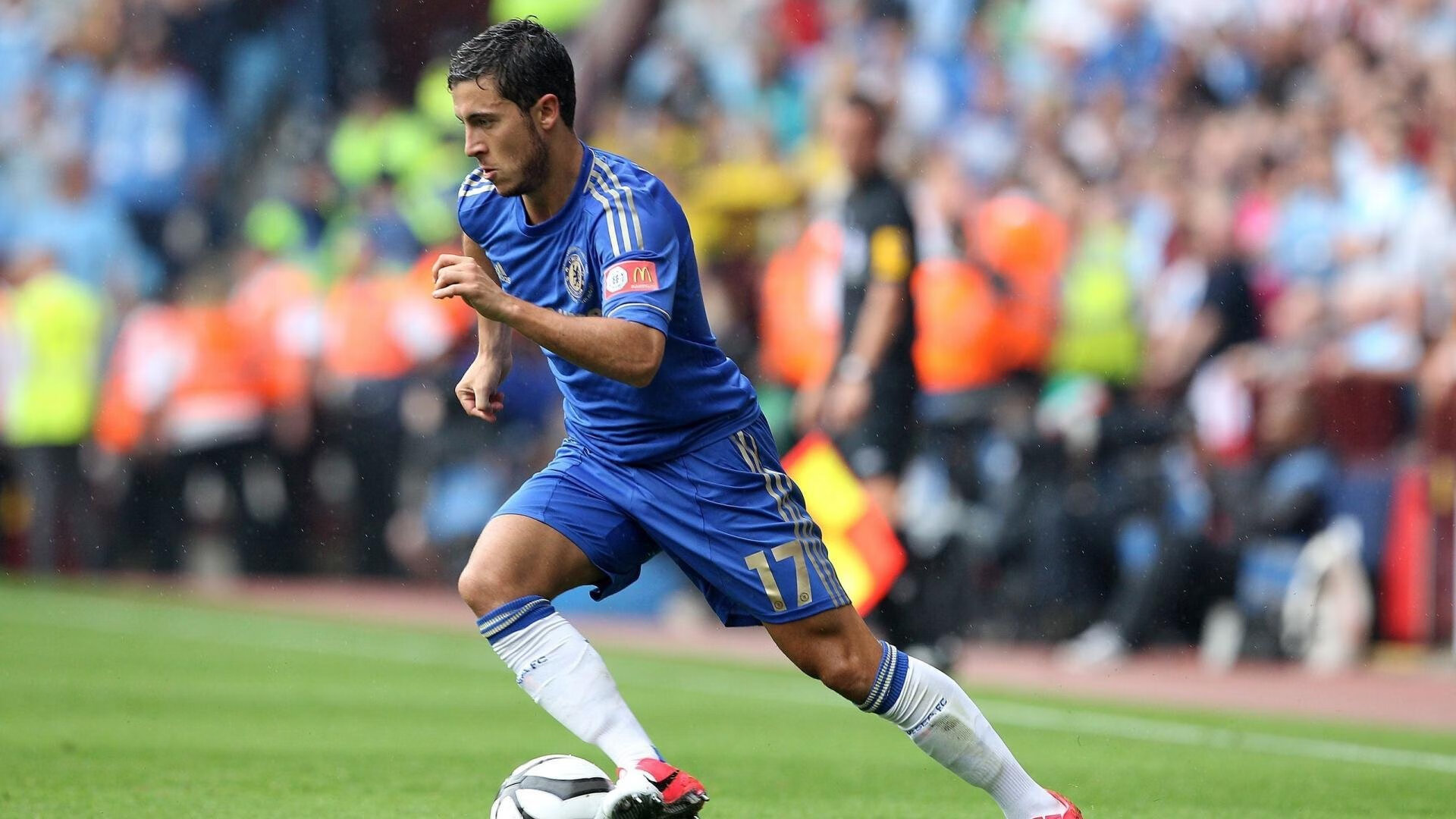 世界拳击赛事多场冠军争夺战备受关注，世界拳击大赛冠军